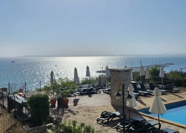 Beautiful apartment with panoramic sea view on the first line. Photo 7