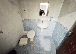 Large three-room apartment in Nessebar. Photo 9