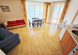 Spacious apartment 600 meters from the beach. Photo 14