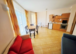 Spacious apartment 600 meters from the beach. Photo 15