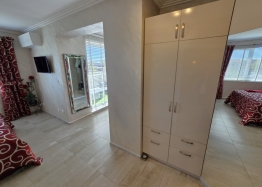 Шикарная квартира в центре Солнечного Берега. Фото 17