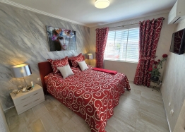 Шикарная квартира в центре Солнечного Берега. Фото 3