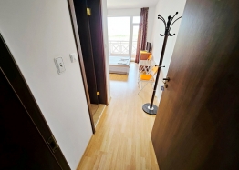 Studio in a large complex on the coast. Photo 8