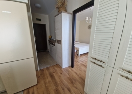 Neu möblierte Wohnung in einer schönen Anlage. Foto 17