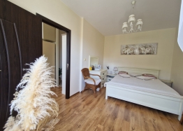 Neu möblierte Wohnung in einer schönen Anlage. Foto 15
