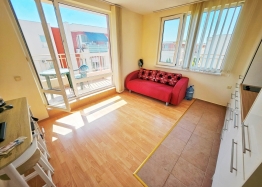 Studio apartment in a large family complex on the coast. Photo 2