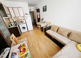 Cozy two-room apartment in a large gated complex on the coast. Photo 3