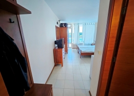 Prostorné studio na druhém pobřeží. Foto 8