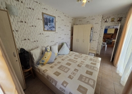 Dvoupokojový apartmán v útulném komplexu na pobřeží. Foto 6
