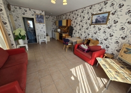 Dvoupokojový apartmán v útulném komplexu na pobřeží. Foto 12