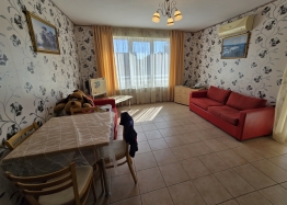 Dvoupokojový apartmán v útulném komplexu na pobřeží. Foto 13