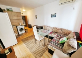 Zweizimmerwohnung in einer großen Anlage. Foto 9