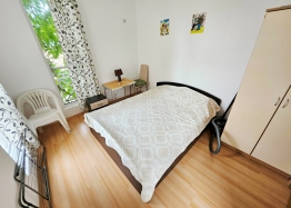Zweizimmerwohnung in einer großen Anlage. Foto 13
