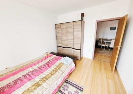 Zweizimmerwohnung in einer großen Anlage. Foto 16