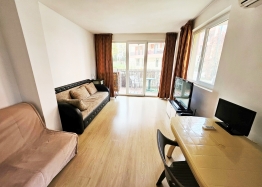 Большая студия в пешей доступности к пляжу на популярном курорте. Фото 12