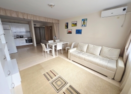 Apartment with a pool view, 100 meters from the sea. Photo 3