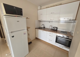 Apartment with a pool view, 100 meters from the sea. Photo 5