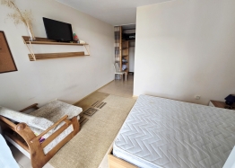 Apartment with a pool view, 100 meters from the sea. Photo 8