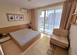 Apartment with a pool view, 100 meters from the sea. Photo 7