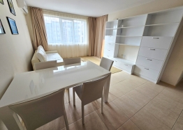 Apartment with a pool view, 100 meters from the sea. Photo 2