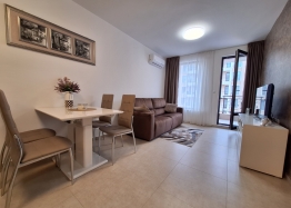 Wunderschöne Wohnung in einem privaten Gebäude mit Blick auf den Pool in einer erstklassigen neuen Anlage. Foto 12