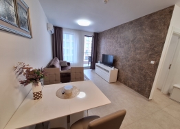 Wunderschöne Wohnung in einem privaten Gebäude mit Blick auf den Pool in einer erstklassigen neuen Anlage. Foto 11