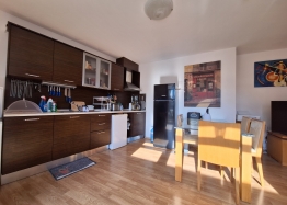 Geräumige Wohnung in einer großen, wunderschönen Wellnessanlage. Foto 6