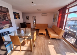 Geräumige Wohnung in einer großen, wunderschönen Wellnessanlage. Foto 8