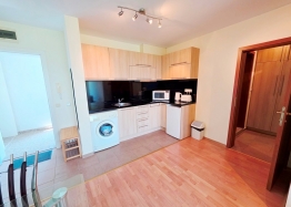 Großzügige Wohnung mit herrlicher Aussicht in einer exzellenten Anlage. Foto 11