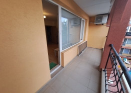Excellent apartment in a good complex with a small maintenance fee. Photo 2 Excellent apartment in a good complex with a small maintenance fee. Photo 2