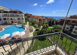 Apartment mit Meerblick in einer Luxusanlage in erster Strandreihe. Foto 9