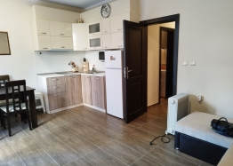 Apartament z trawnikiem w drugiej linii od morza. Zdjęcie 8