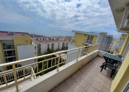 Large apartment with sea view!. Photo 15