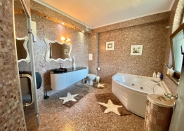 Mezonetový apartmán se 4 ložnicemi v komplexu Esteban. Foto 20