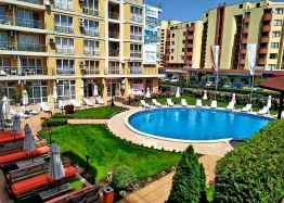 Prostorné studio v samém centru Slunečného pobřeží. Foto 1