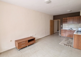 Недорогая трехкомнатная квартира на Солнечном берегу. Фото 11