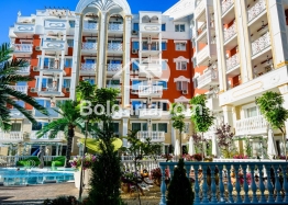 Eine fertige Zweizimmerwohnung steht in Sunny Beach zum Verkauf.. Foto 1