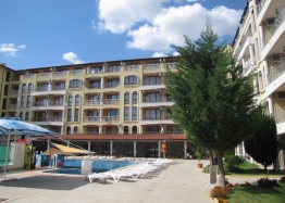 Apartament z widokiem na basen w kompleksie o doskonałej lokalizacji. Zdjęcie 1