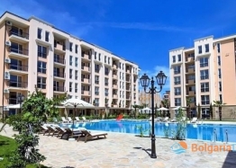 One bedroom apartment in a great complex. Photo 1