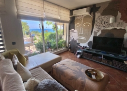 Čtyřpokojový apartmán s výhledem na moře. Foto 2