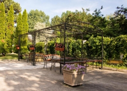 Apartmán v krásném komplexu. Foto 7