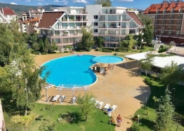 Large apartment with a pool view in a residential complex. Photo 4 Large apartment with a pool view in a residential complex. Photo 4