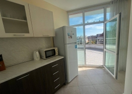 Квартира с большой террасой в хорошем жилом комплексе. Фото 9