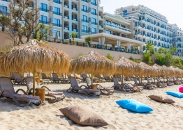 Wunderschöne neue Wohnung in erster Reihe. Foto 5