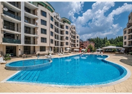 Two-room apartment with a large terrace. Photo 1