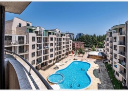 Two-room apartment with a large terrace. Photo 10