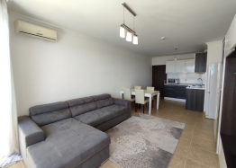 Moderne Dreizimmerwohnung im Herzen von Sveti Vlas. Foto 4