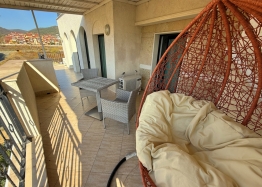 Duży dwupokojowy apartament 400 metrów od morza. Zdjęcie 8 Duży dwupokojowy apartament 400 metrów od morza. Zdjęcie 8