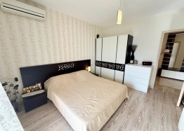 Große Wohnung mit Meerblick in erster Reihe. Foto 12