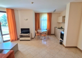 Spacious apartment in a large complex. Photo 13